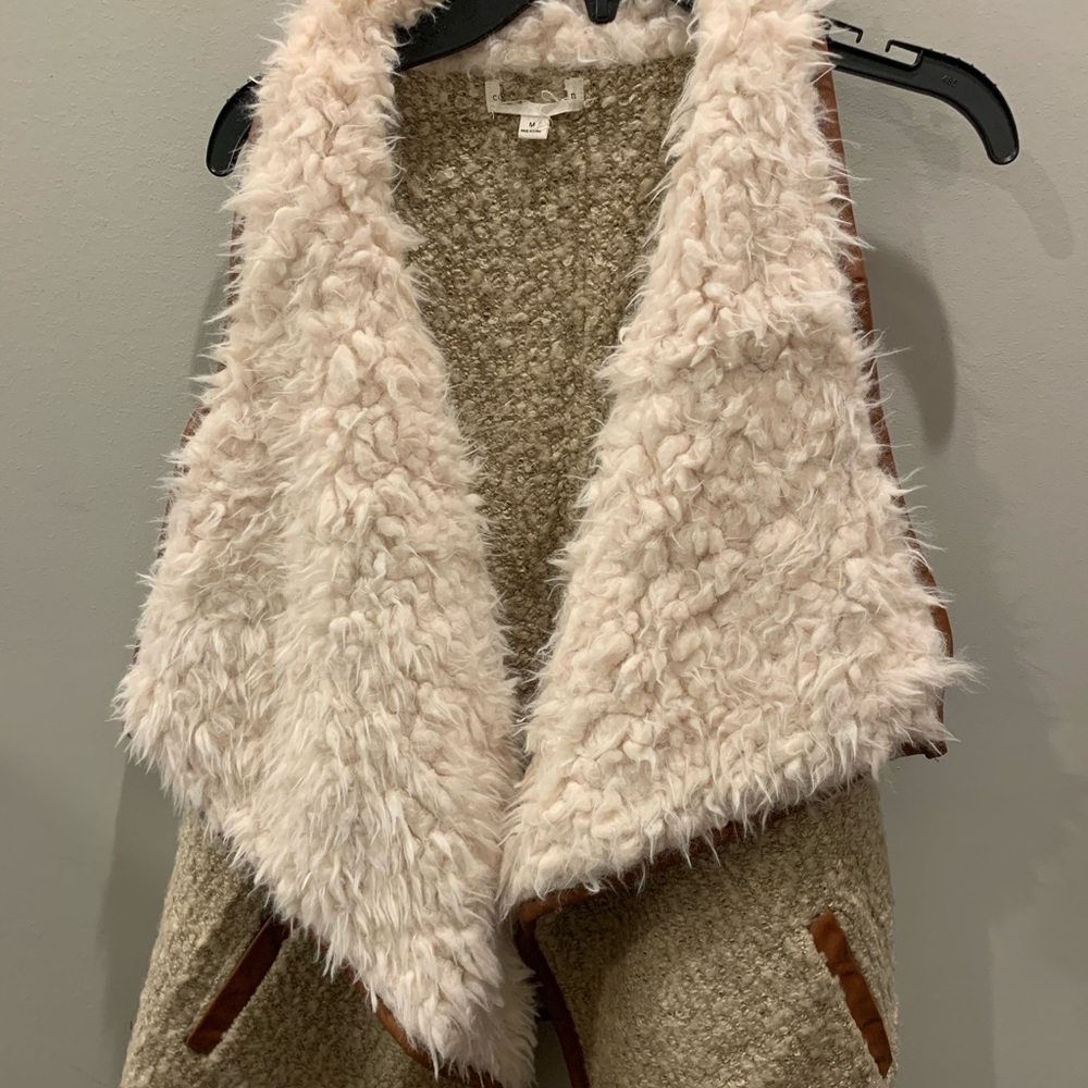 Faux fur cream vest